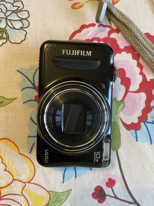 Aparat fotograficzny Fijifilm Finepix T210