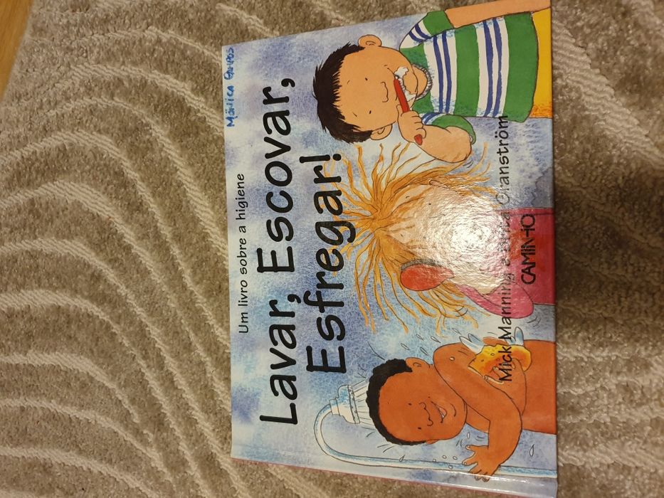 4 livros didáticos para crianças