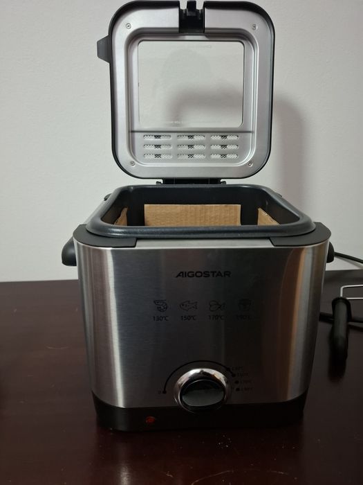 Fritadeira com Óleo AIGOSTAR 1.5 L 1000W