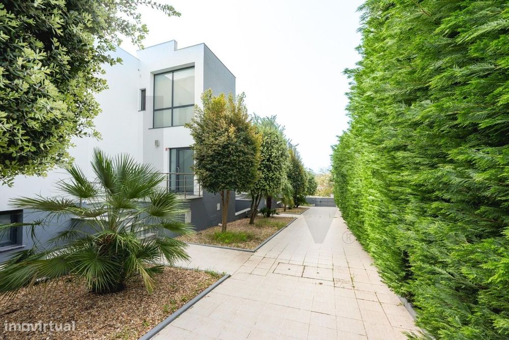 Moradia de Luxo em Condomínio Exclusivo – Alcochete