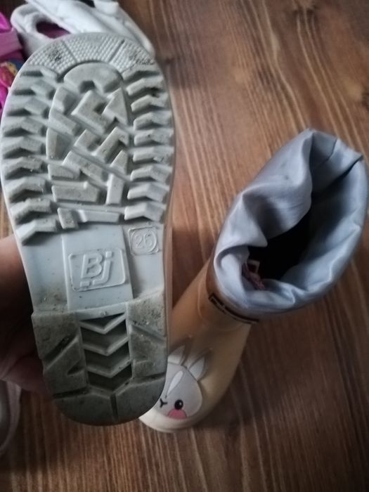 6 par butów 26 kalosze bejo, adidasy sprandi led(2x) kapcie