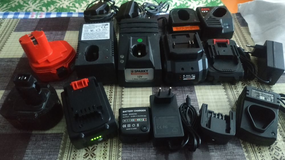 Зарядні пристрої Black&Decker,Bosch,Metabo,Hitachi