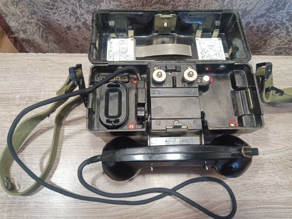 Немецкий военно-полевой телефон