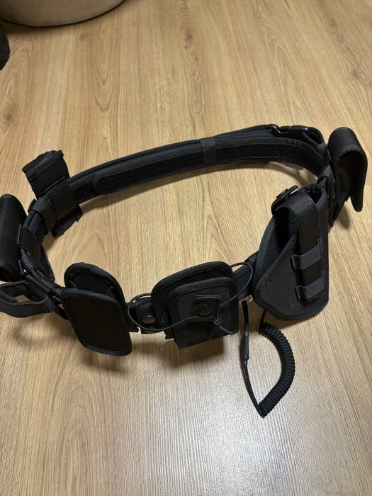 Поясна система поліцейського