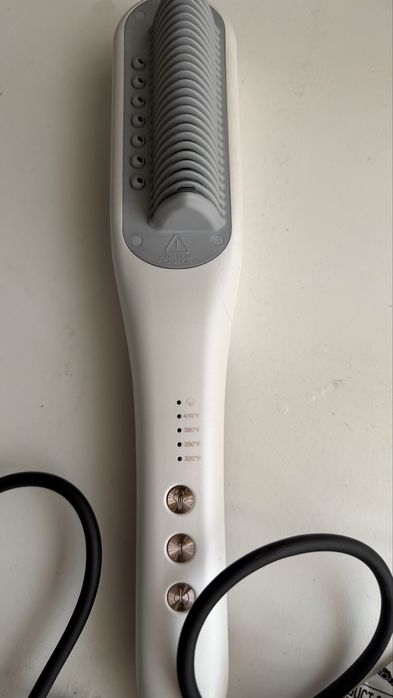 Escova Wavy Talk Pro steam hair straightener