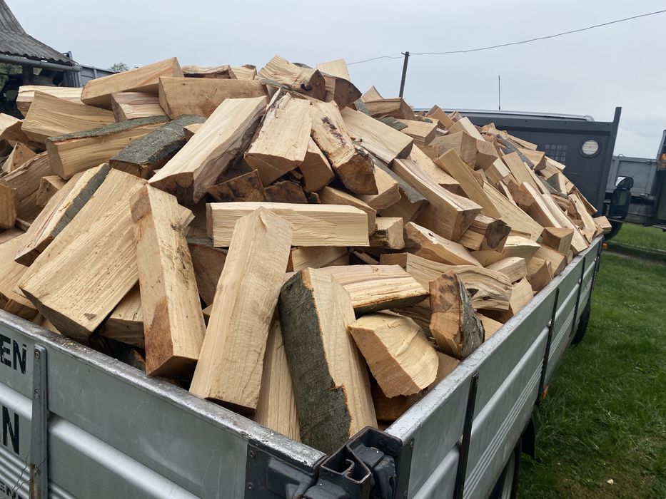 Дрова букові.Сухі і сирі