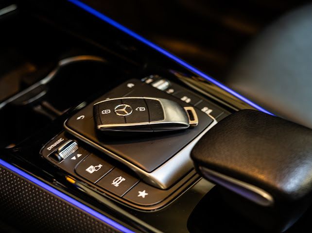MERCEDES GLA 250E