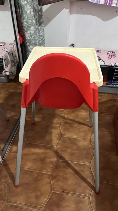 Cadeira de Alimentação - IKEA