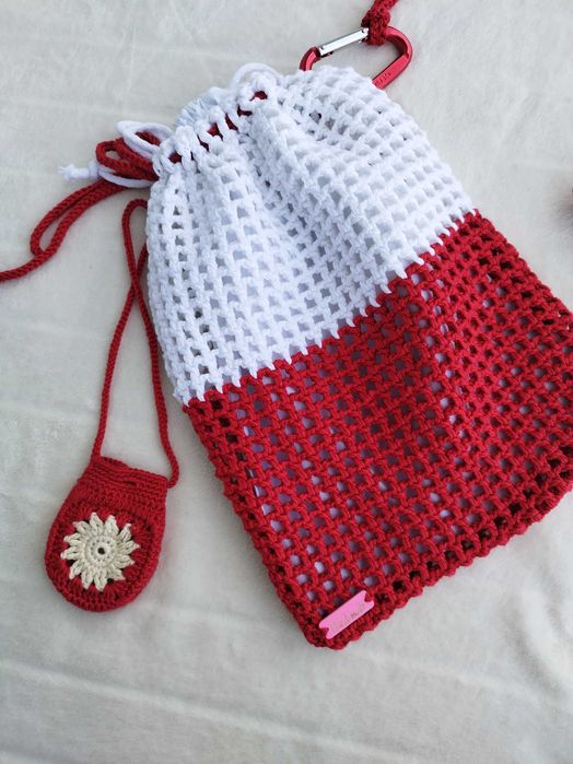 Torebka z karabińczykiem i etui na słuchawki crochet, ręczne robiony