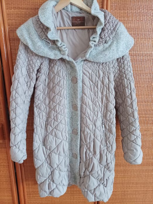 Kremowa kurtka zimowa marki Vivero