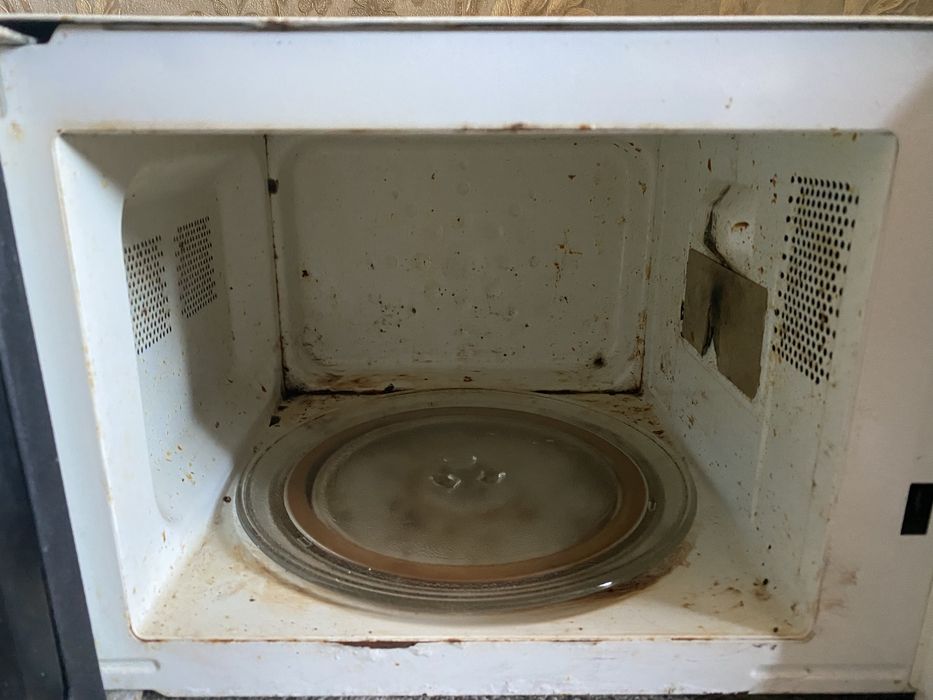 Микроволновая печь