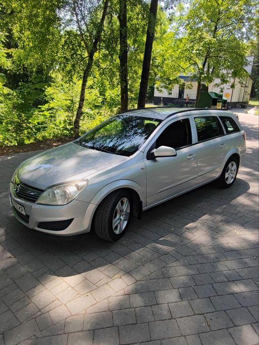 Продам надійний та економічний Opel Astra H 2009 р, 1.7 дизель.