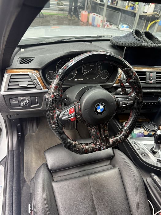 BMW F30 PHEV 330e