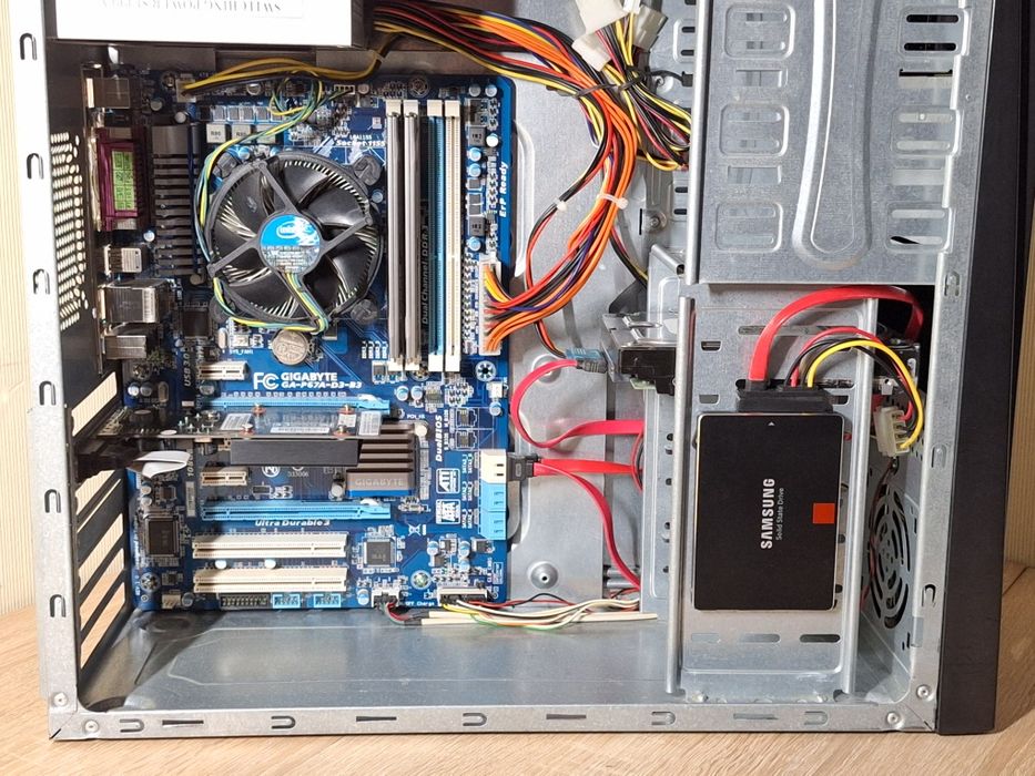 Системний блок (і5 2500, 8gb DDR3, SSD+HDD) +ще є монітор NEC 2170NX