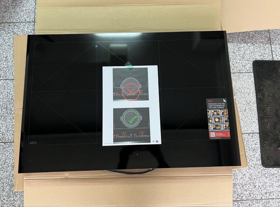 Placa de indução AEG