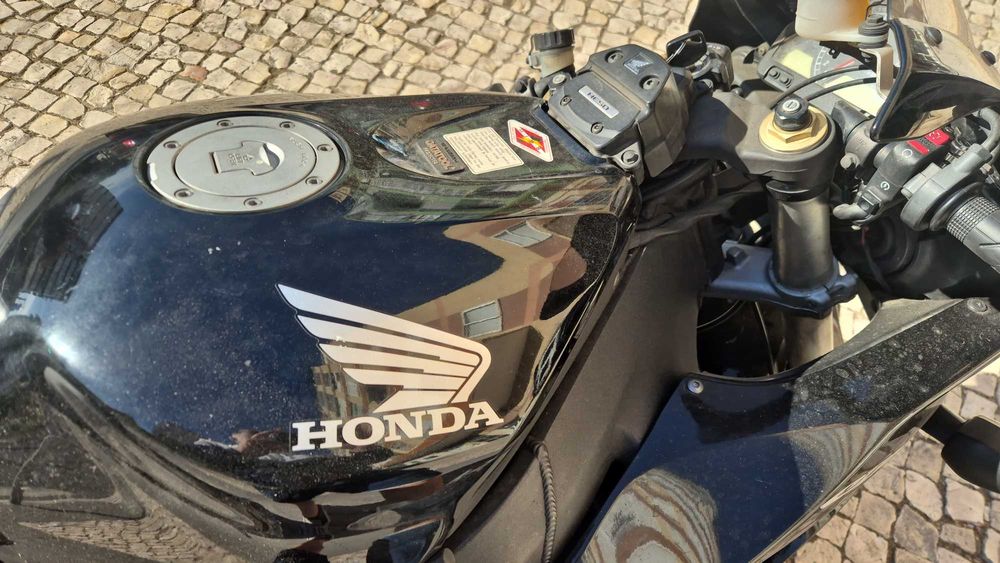 Honda CBR 1000RR 2006