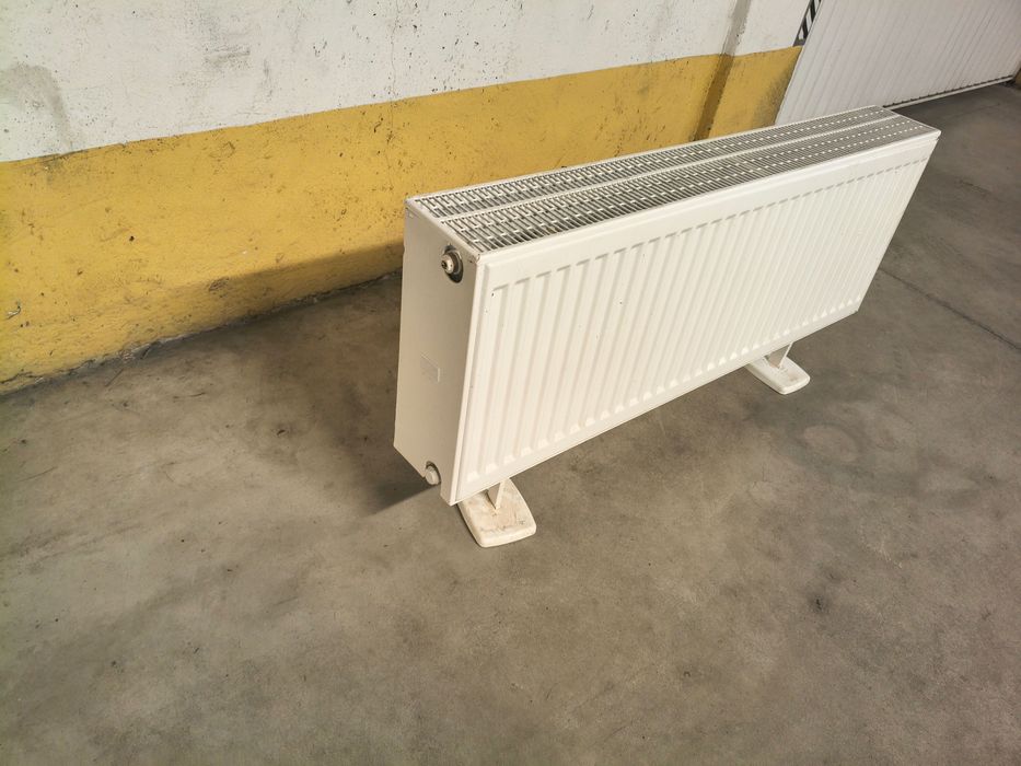 Grzejnik 3 płytowy biały 110cm szerokość