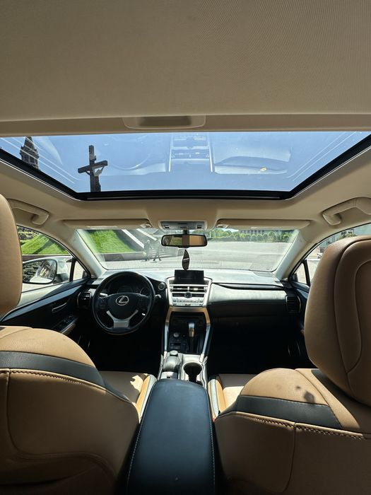 Продам Lexus NX200t 2017 2.0t бензин полный привод