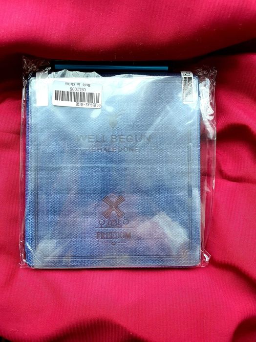 Продам на Amazon Kindle Oasis Киндл Оазис оригинальную обложку чехол