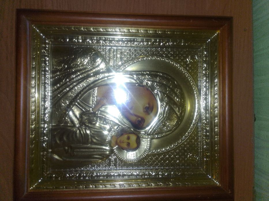 Пара икон, большие  иконы венчальные.