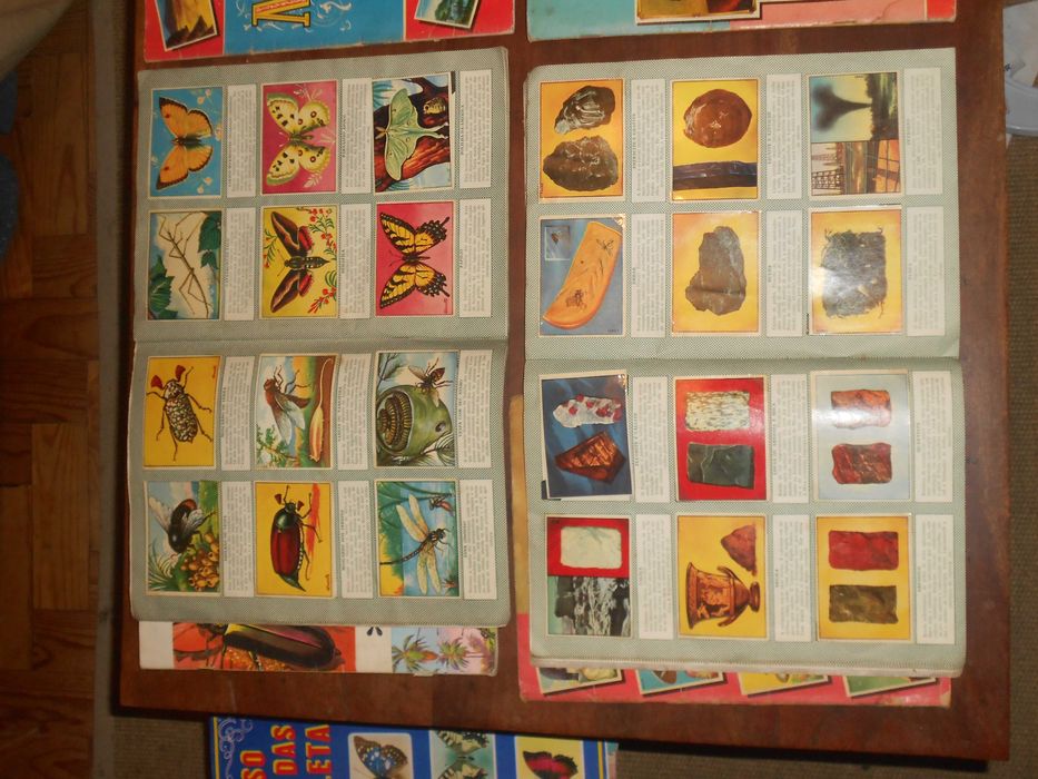 Diversas cadernetas cromos muito antigas - 10 diferentes