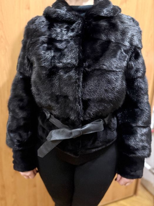 Норкова  жіноча шубка