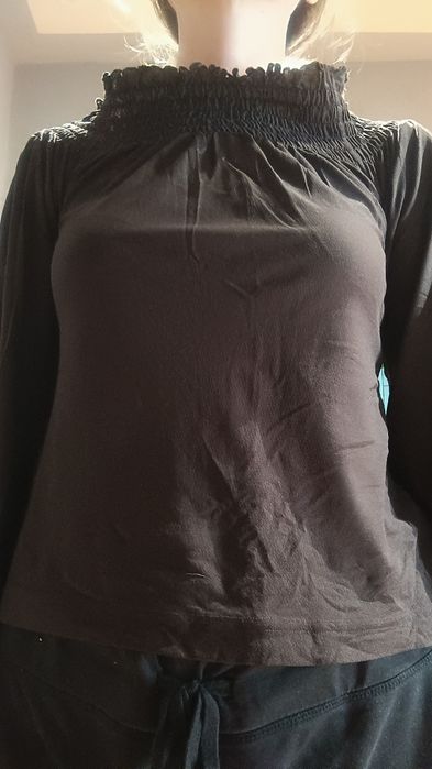 Bluzka damska ze stójką