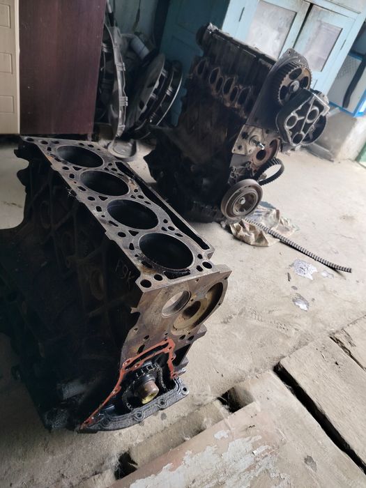 Двигун Рено трафік 1.9dci