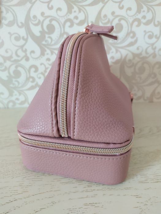 Дорожня косметичка + скриня для прикрас бренду Taylor Medison. 2в1