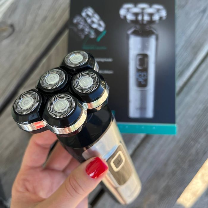 Мужская электробритва VGR V-385, роторная, с плавающими головками !