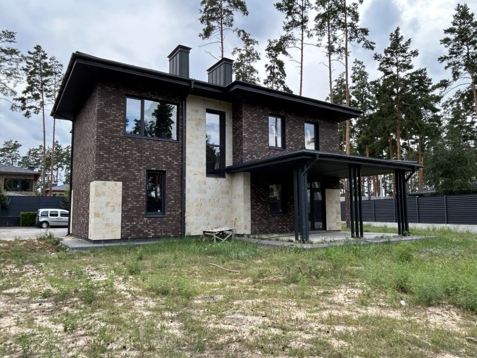 Продам будинок в КМ «Заграва». Лісова Буча