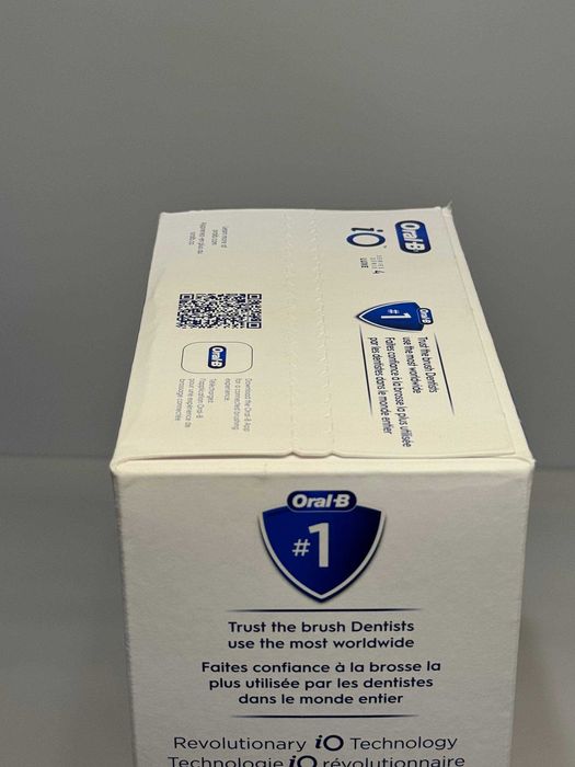 Електрична зубна щітка Oral-B iO 4 Luxe (Series 4) | НОВА, ЗАПАКОВАНА