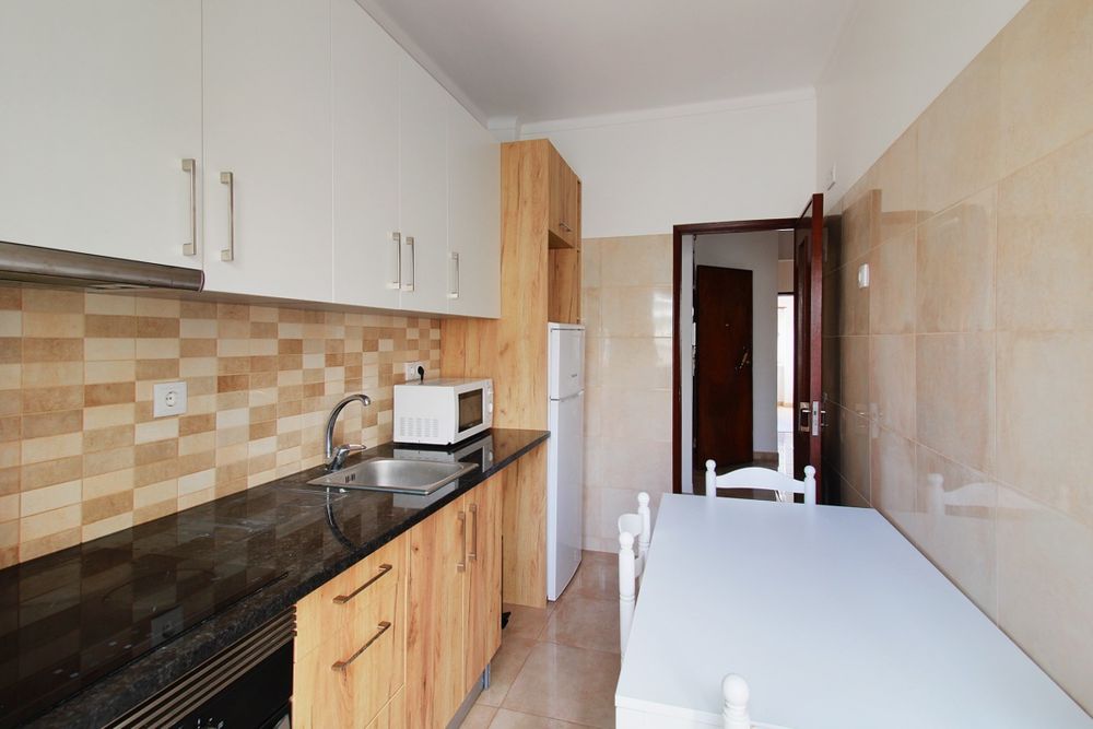 Alugo apartamento T3 no centro do Laranjeiro