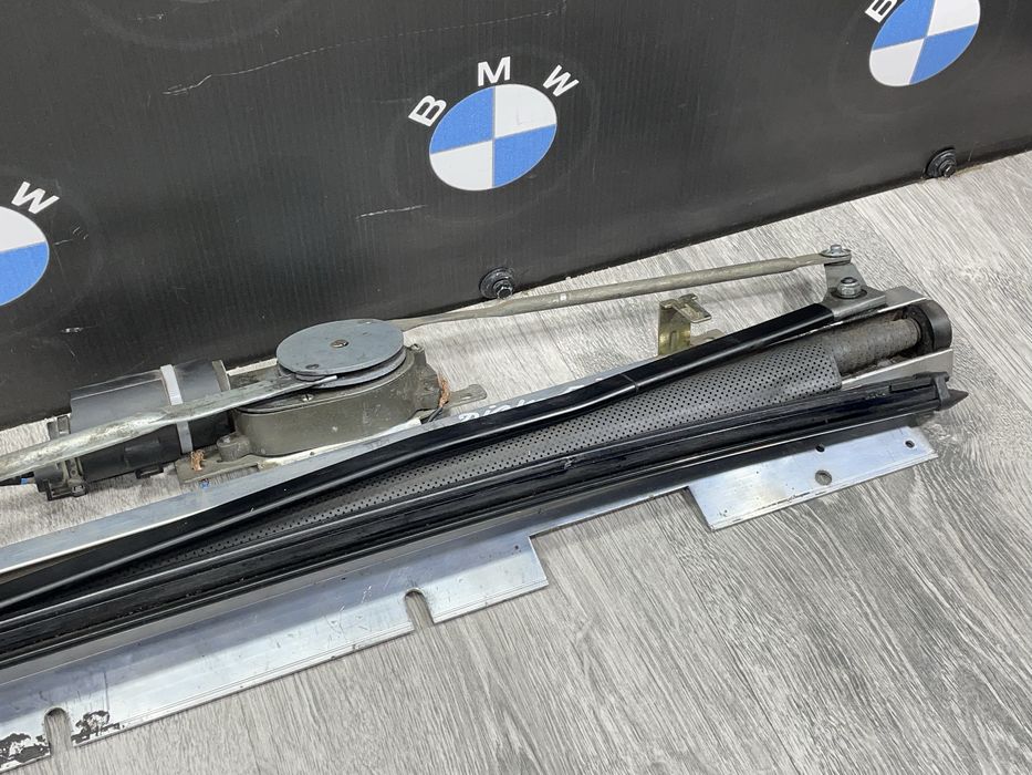 Задня Електро Шторка BMW E34 Код:408