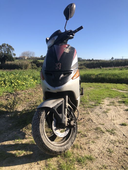 Scooter peugeot speedake Peniche • OLX Portugal