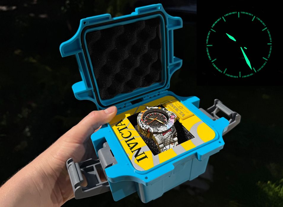 Invicta 36745 Subaqua Noma III GMT Graffiti 50 mm. 500 MT Swiss.