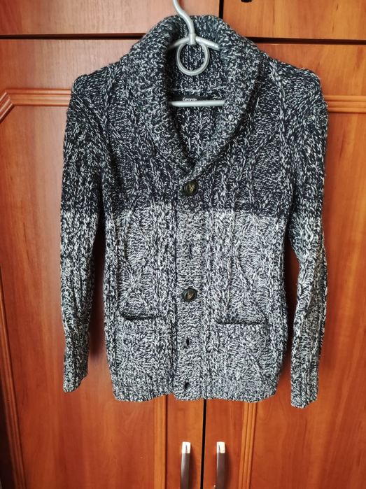 Продам кофту на мальчика