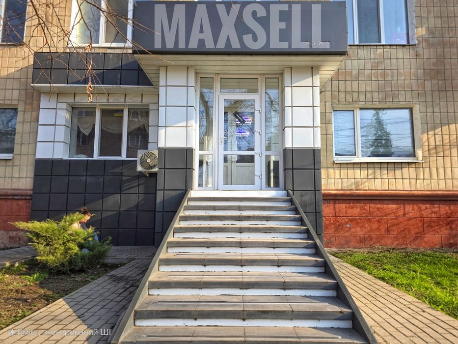 Продам комерційне приміщення в центрі міста