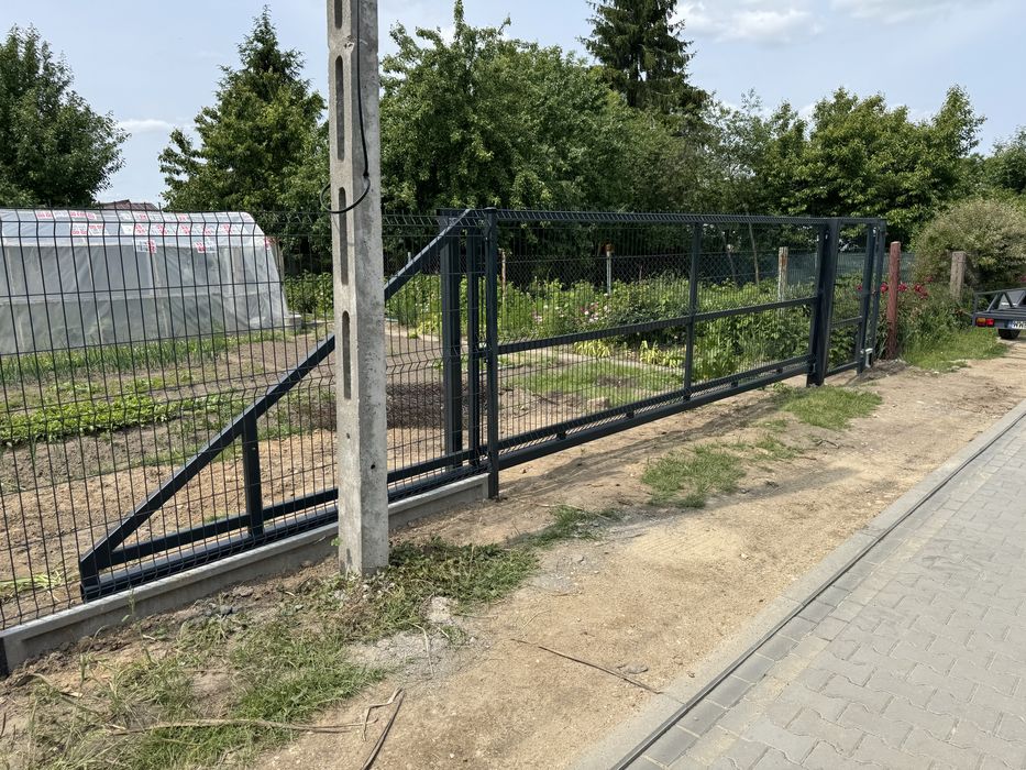 Montaż Ogrodzenia Panelowe Palisadowe Murowane
