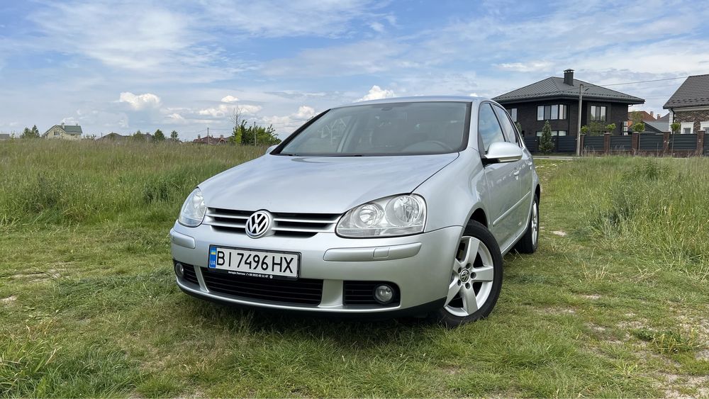 Volkswagen Golf 5 1.6 MPI