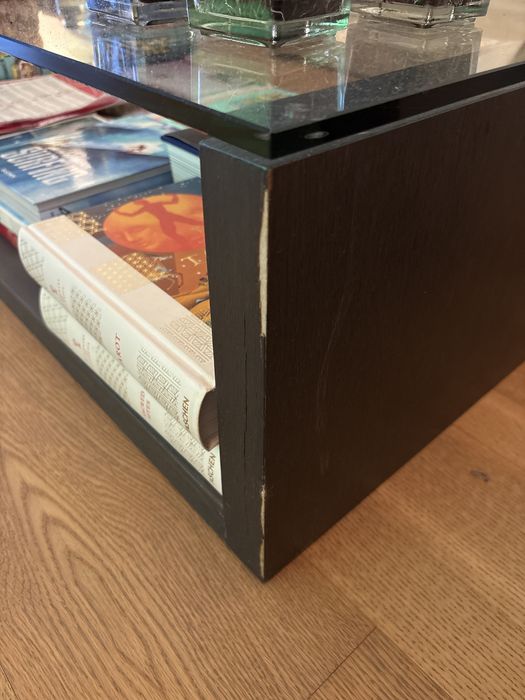 Mesa de centro em vidro