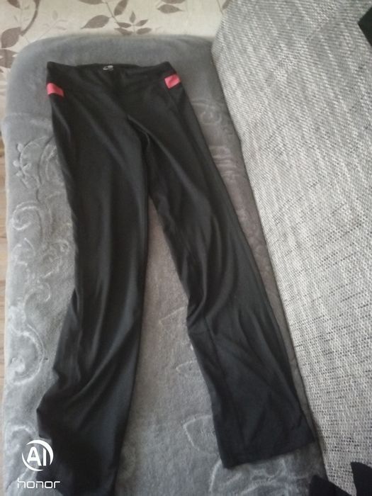 Damskie spodnie dresowe