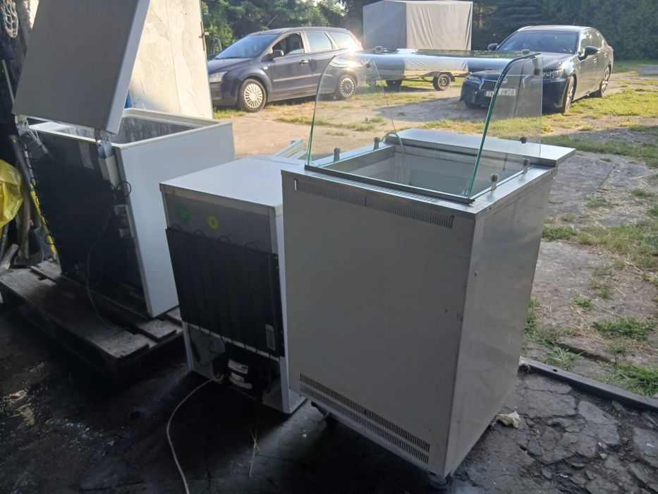 Lodówka,Schładzarka do napoi wyposażenie Baru PUB