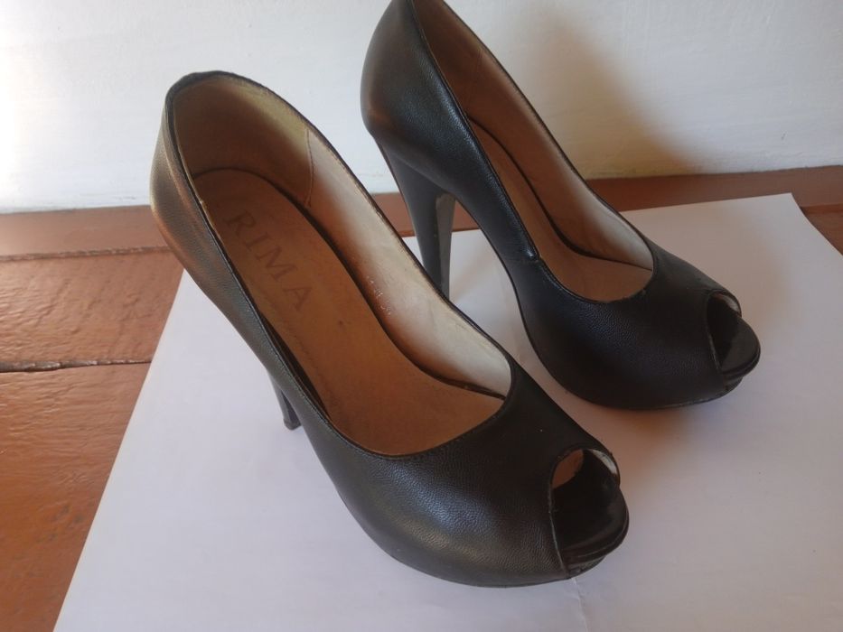 Туфли женские модные