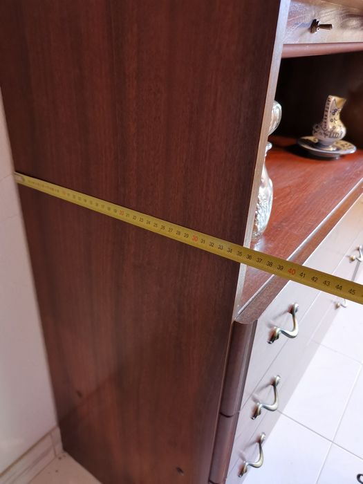Móvel de sala em estado novo