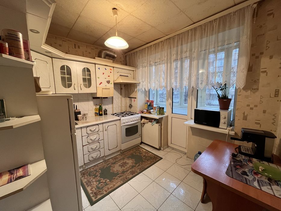 Оренда квартири біля Дастору