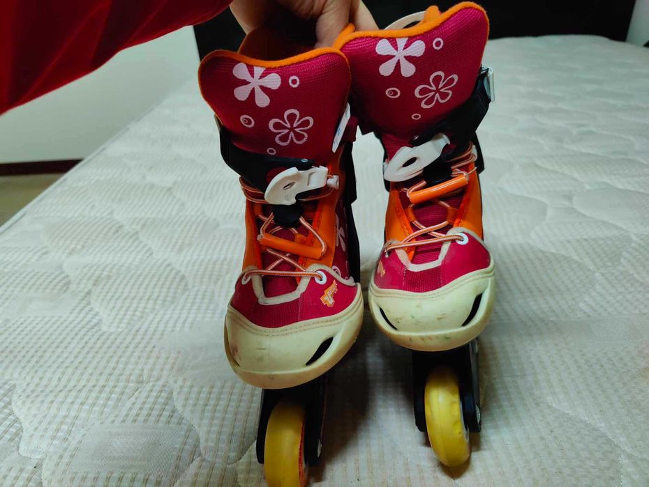Patins em linha 34-36 de menina