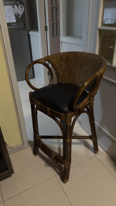 Banco de bar alto - 60€ os 3 BANCOS