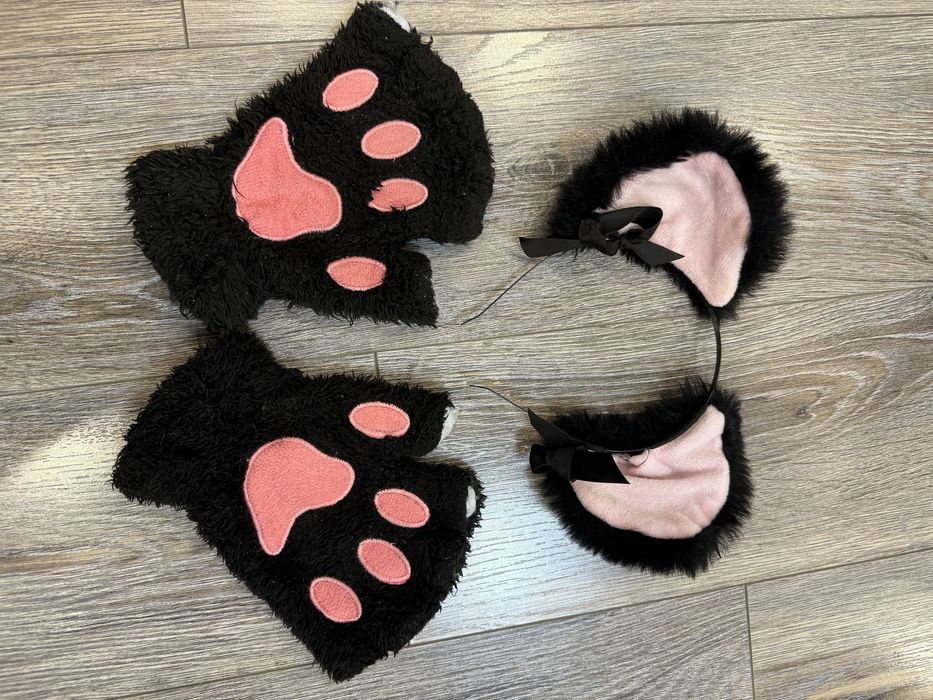 Продам набір квадробера/кішки (рукавички і обруч з вухами)