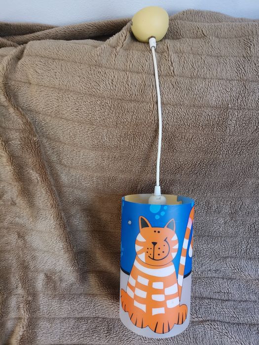 candeeiro teto quarto criança